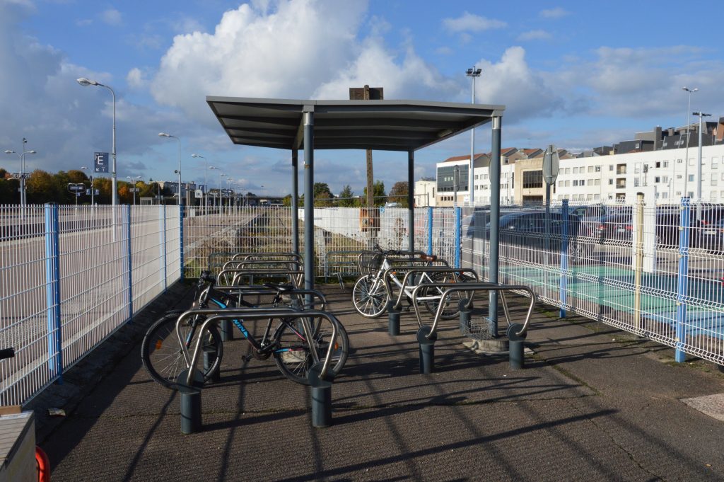 Parking Effia vélo de la gare